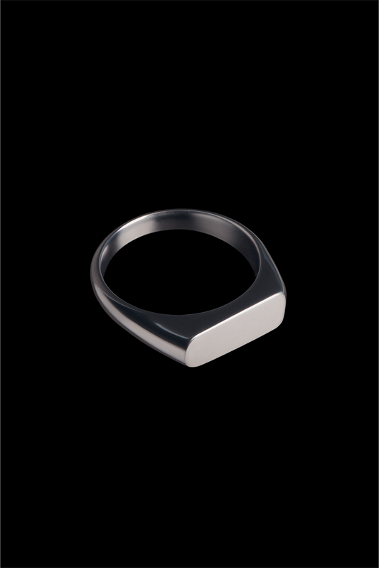 Monolith Ring
