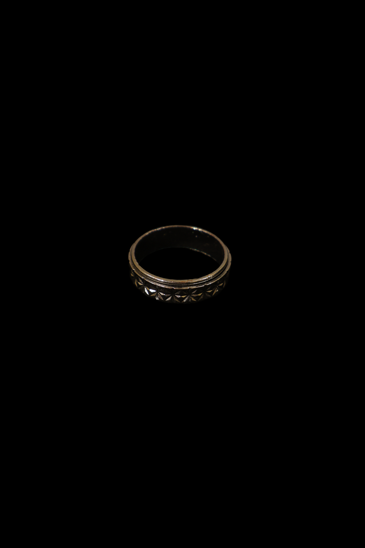 Garland Ring