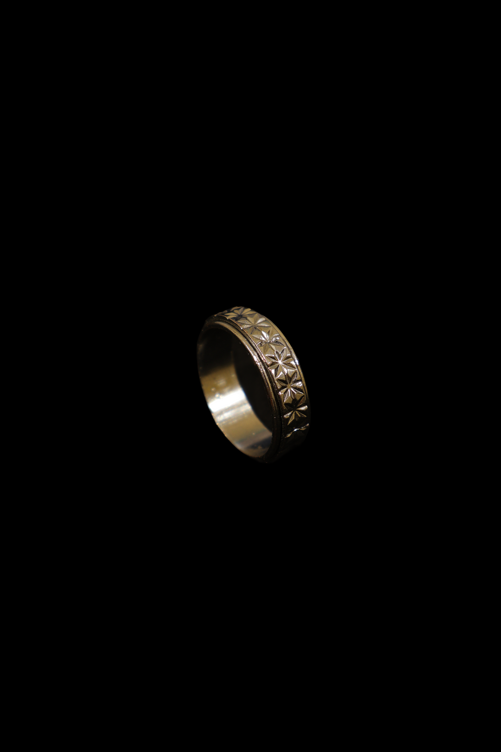 Garland Ring