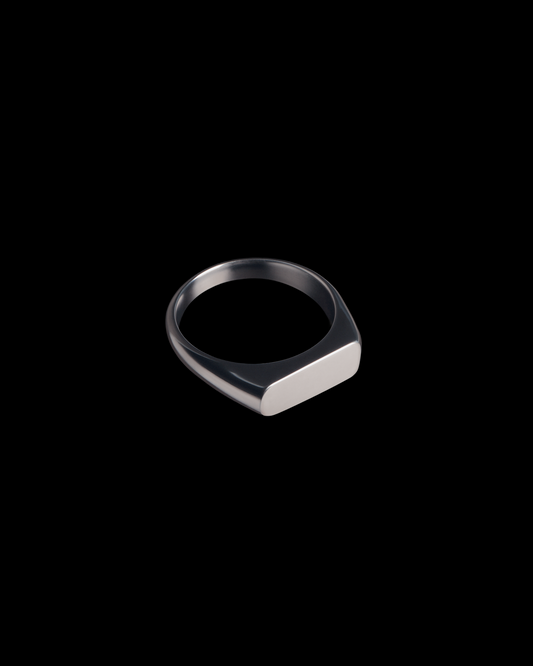 Monolith Ring