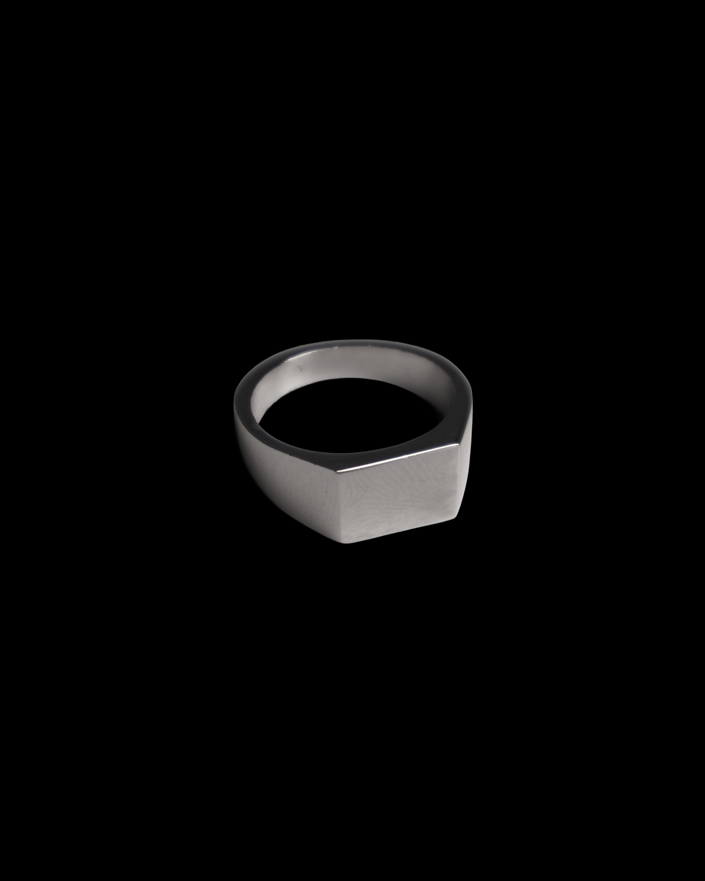 Obelisk Ring